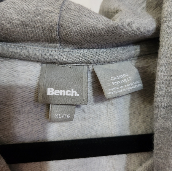 Grey Bench Hoodie, size xl men's - Picture 9 of 9